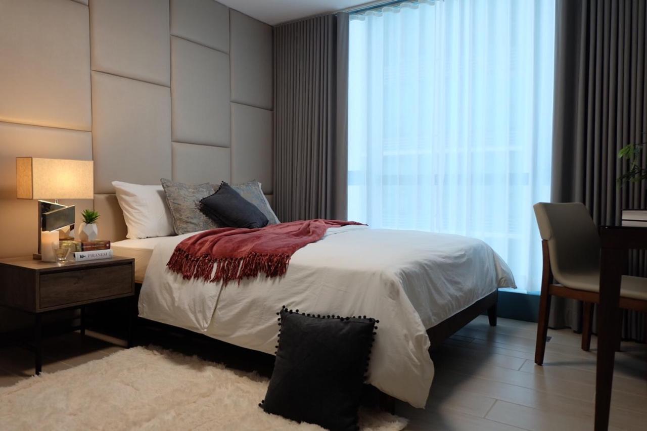 One Uptown Residence Taguig Dış mekan fotoğraf